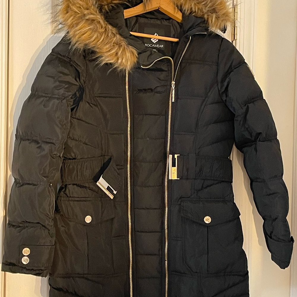 rocawear Women winter hooded Jacket Size Medium Black Wiith Gold Button/ Zipper.